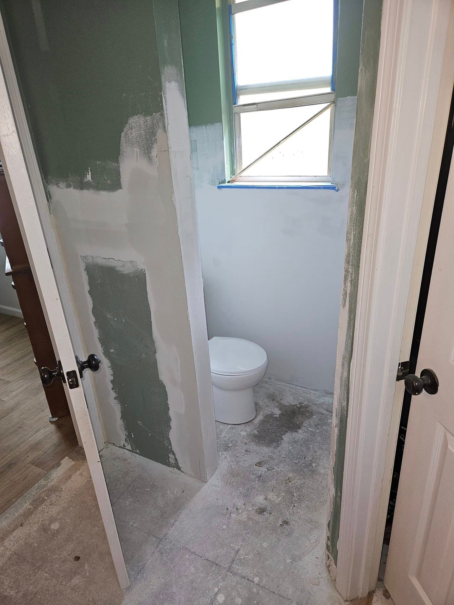 Professional drywall repair Jacksonville FL